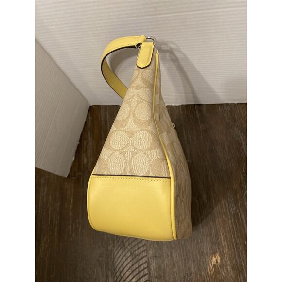 COACH Beige Yellow Signature Zip Shoulder Bag F29209 Canvas - Picture 10 of 15